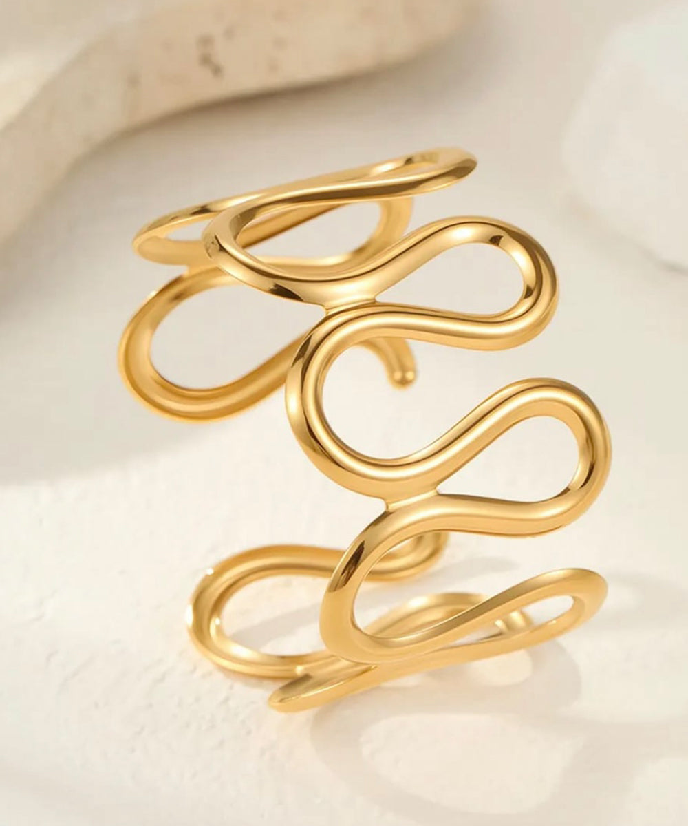 Serpentine Wave Cuff