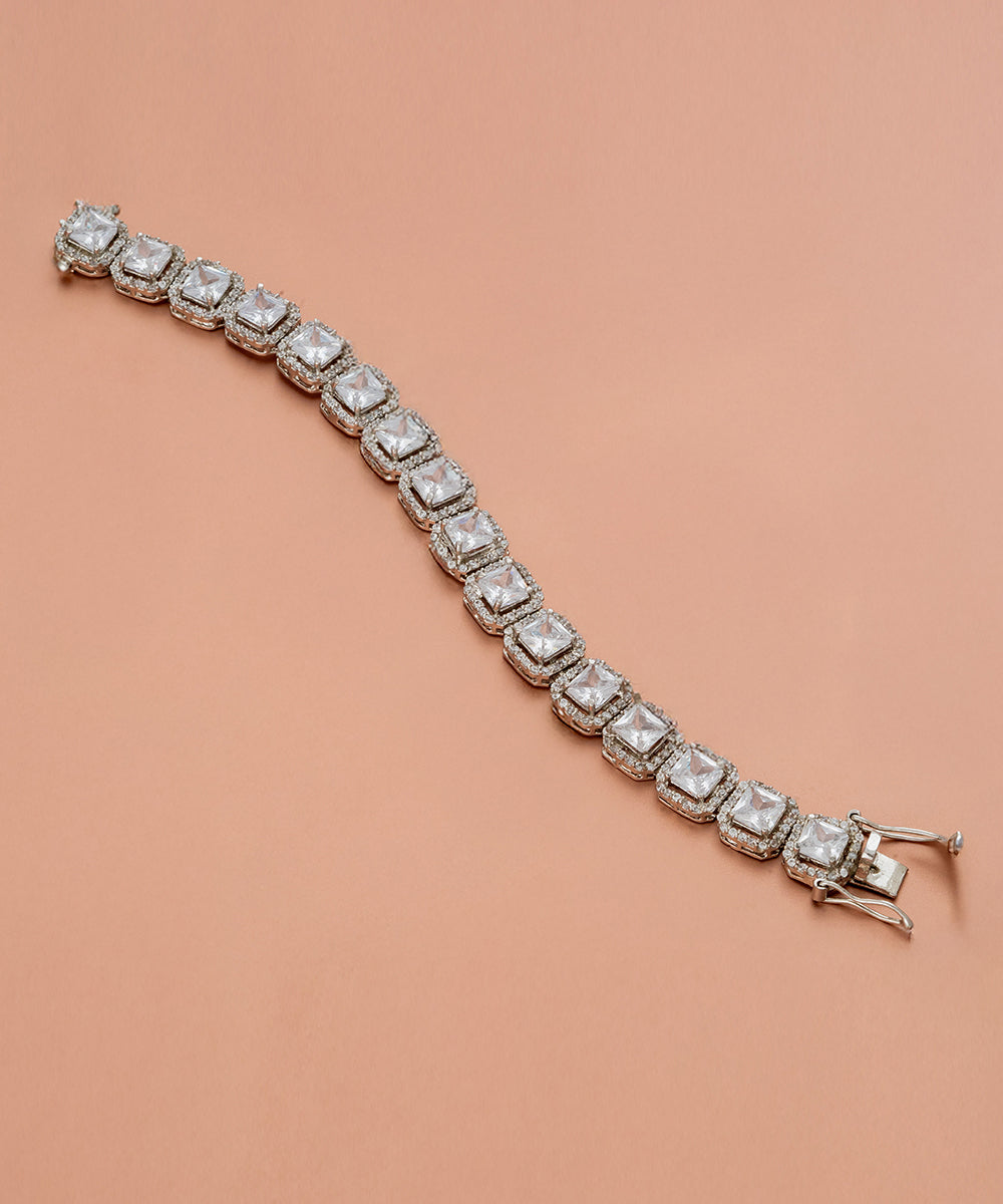 Cushion Halo Bracelet