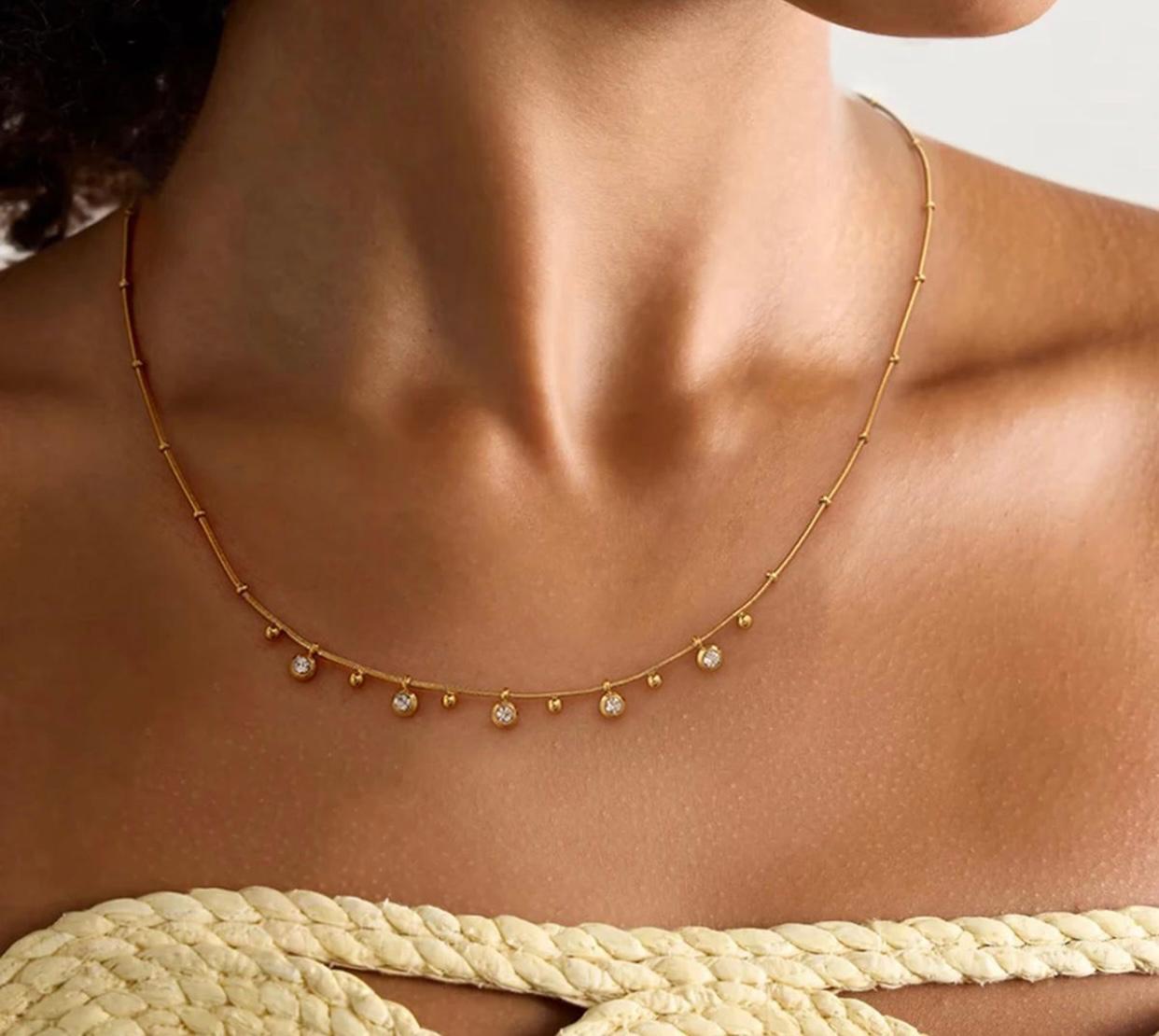 Tara’s Scattered Diamond Glow Chain